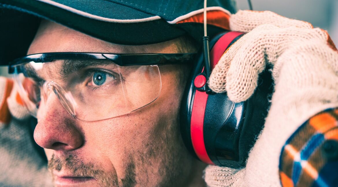 STJ e STF confirmam: trabalhadores expostos a ruído acima de 85 decibéis têm direito à aposentadoria especial no INSS, mesmo quando empresa não fornece documentação correta